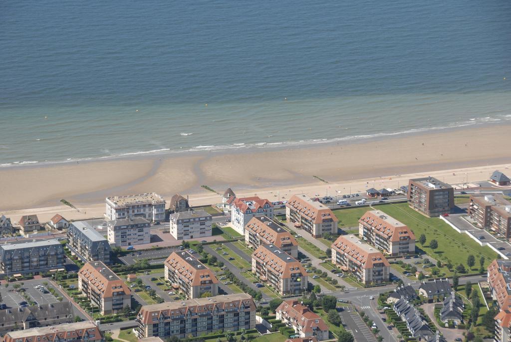 Lagrange Vacances Les Residences Villers-sur-Mer Exteriér fotografie